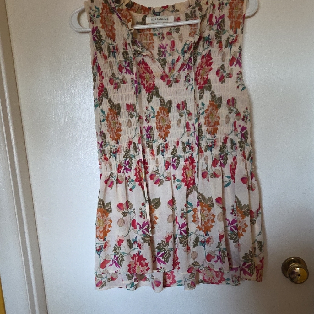 Floral Sleeveless Top